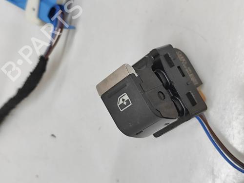 Right rear window switch AUDI Q4 E-TRON Sportback (F4N) 40 | BP28437516I28 