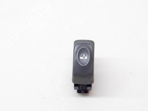 Used Right rear window switch Right rear window switch RENAULT KANGOO (KC0/1_) 1.5 dCi (KC08, KC09) (82 hp) 9296570 9296570
