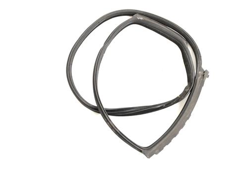 Used Rubber door seal Rubber door seal BMW 5 Gran Turismo (F07) 530 d (245 hp) 33348269 33348269