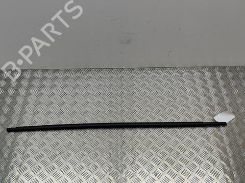 Door moulding trim TOYOTA COROLLA Estate (_E21_) 1.8 Hybrid (ZWE211) 7571002490|7571002490