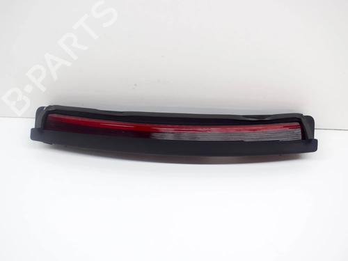 third-brake-light-tesla-model-3-5yj3-2017-27756216 main image