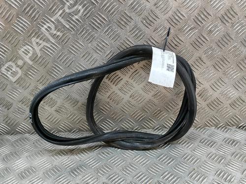 Gummiliste Gummiliste TOYOTA LAND CRUISER PRADO (_J12_) 3.0 D-4D (KDJ120, KDJ125) (163 hp) 17016819 17016819