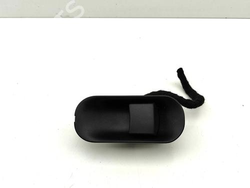 switch-porsche-taycan-cross-turismo-y1b-2020-31762786 main image