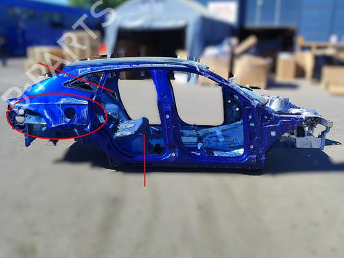 right-rear-fenders-aston-martin-dbx-2019-36809222 main image
