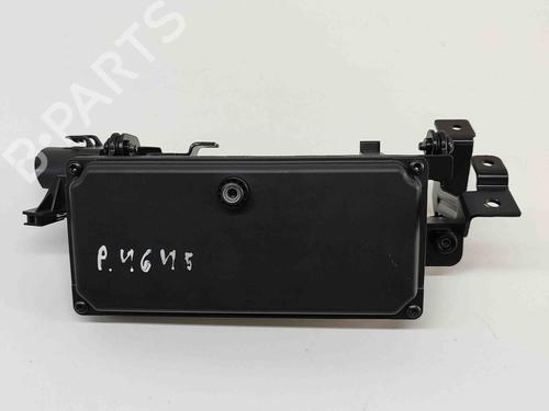 Camera VOLVO XC90 II (256) T8 Hybrid AWD (405 hp) 28555435