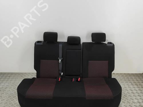 Sæde Bagtil TOYOTA AURIS (_E18_) 1.3 Dual-VVTi (NRE180_, NRE180R) (99 hp) 29458361