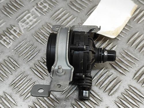 Used Auxiliary water pump MERCEDES-BENZ CLA (C118) CLA 200 (118.387) (163 hp) 28675961