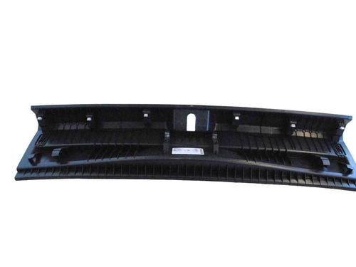 Tailgate trim VW GOLF VIII (CD1, DA1) 1.5 TSI | BP30253210C151 