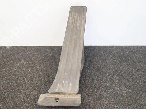 pedal-bmw-3-e90-325-i-6789998-2004-2005-2006-2007-2008-2009-2010-2011-2012-6733406 main image