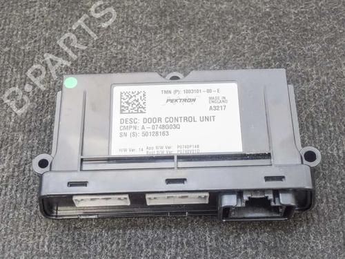 Used Electronic module Electronic module TESLA MODEL S (5YJS) 75D AWD (525 hp) 20232985 20232985