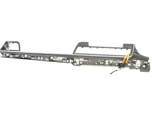 BP30221151O1 main image