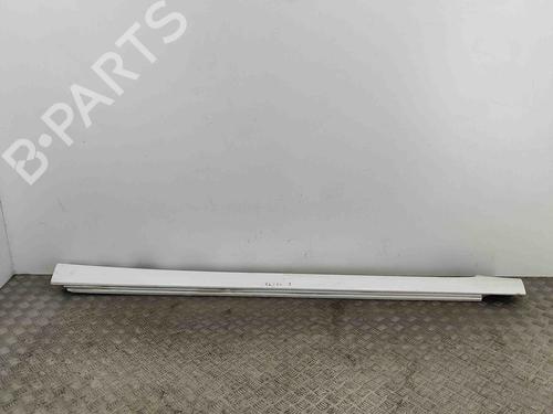 Used Left sideskirt MERCEDES-BENZ A-CLASS (W177) A 180 d (177.003) (116 hp) 27767319