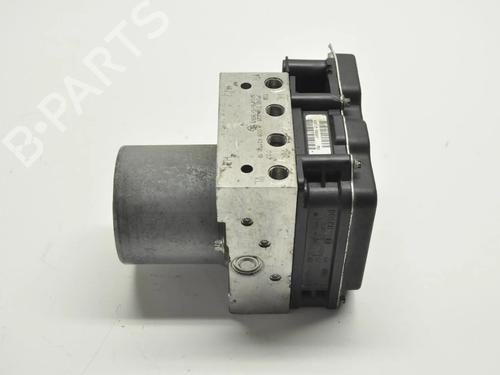 Used ABS pump ABS pump MERCEDES-BENZ C-CLASS (W203) C 200 CDI (203.004) (116 hp) 33353720 33353720