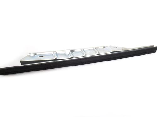 Used Door moulding trim Door moulding trim SAAB 9-3 Convertible (YS3F) 1,8t BioPower (150 hp) 33347298 33347298