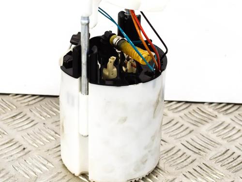 Fuel pump BMW 1 (E87) 116 i | BP20337481M76