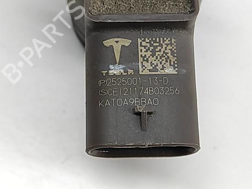 Electronic module TESLA MODEL Y (5YJY) EV Performance All-wheel Drive | BP32847756M83  - Image 5