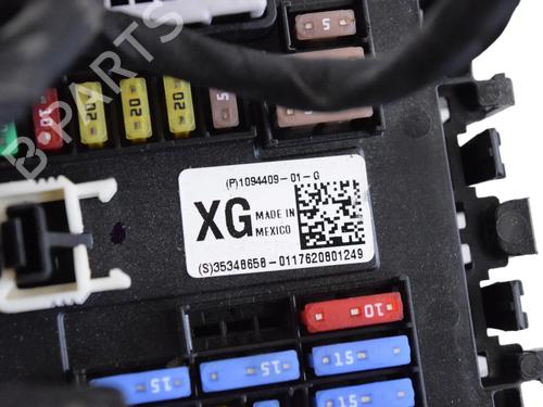 Fuse box TESLA MODEL X (5YJX) P100D AWD | BP30620743E1 - Image 4