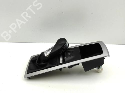 Used Shift knob PORSCHE MACAN (95B) 2.0 (252 hp) 31626569