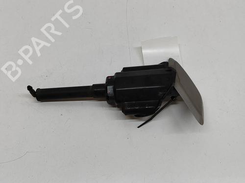 Used Headlight washer TOYOTA AURIS (_E18_) 1.3 Dual-VVTi (NRE180_, NRE180R) (99 hp) 29458767
