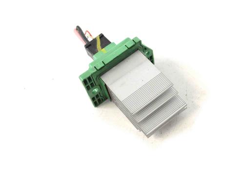 Used Heater resistor HYUNDAI ix35 (LM, EL, ELH) 1.7 CRDi (116 hp) 30267621