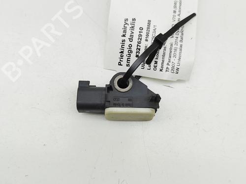 Used Electronic sensor VOLVO V70 III (135) D4 (181 hp) 29830472