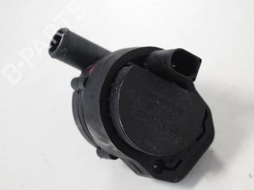 Used Auxiliary water pump LAND ROVER RANGE ROVER VELAR (L560) 2.0 P300 Si4 4x4 (300 hp) 30207909