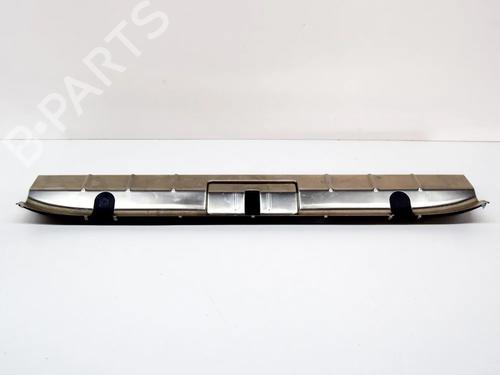 Used Tailgate trim Tailgate trim PORSCHE PANAMERA (970) 3.0 S E-Hybrid (416 hp) 14617531 14617531