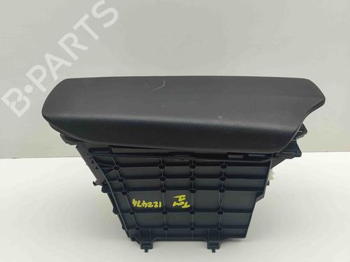 Used Armrest / Center console TOYOTA C-HR (_X2_, _H2_) Hybrid (MAXH20) (197 hp) 28954352