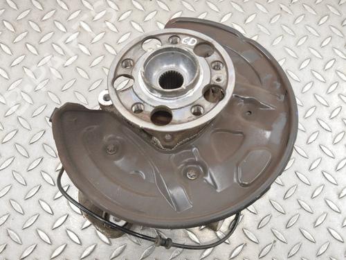 Used Right rear steering knuckle Right rear steering knuckle 30826522 30826522