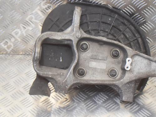 Left front steering knuckle MASERATI QUATTROPORTE VI 3.8 GT S | BP14625247M25 