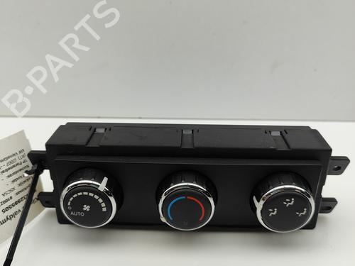 Used Climate control CHRYSLER GRAND VOYAGER V (RT) 2.8 CRD (163 hp) 30108666
