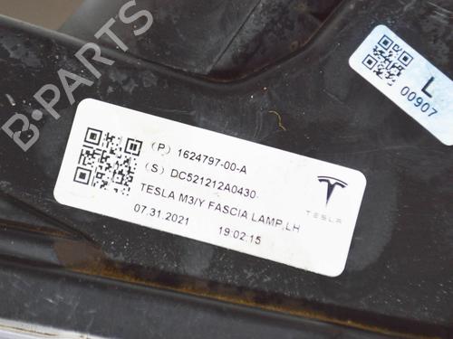 Left front fog light TESLA MODEL 3 (5YJ3) EV AWD | BP29282956C30  - Image 6