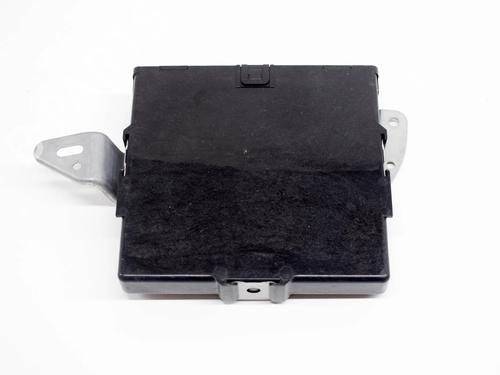 Used Electronic module Electronic module TOYOTA YARIS (_P13_) 1.5 Hybrid (NHP130_) (101 hp) 10074300 10074300