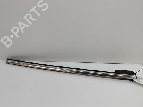 Dørliste AUDI A5 Convertible (8F7) 2.0 TDI (143 hp) 16018234