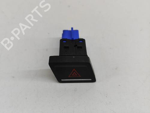 switch-vw-touran-5t1-16-tdi-5tb953509-2015-18313807 main image