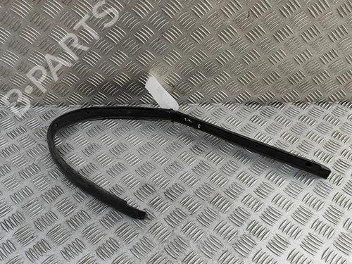rubber-door-seal-maserati-levante-suv-m161-2016-27205566 main image