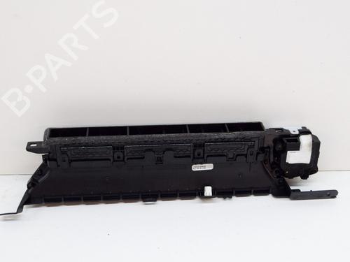 Air vent TESLA MODEL Y (5YJY) EV Performance All-wheel Drive | BP27752706I21 