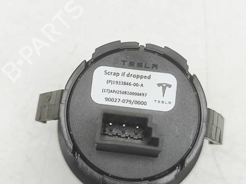 Switch TESLA MODEL 3 (5YJ3) EV Performance AWD | BP33697925I30 - Image 5