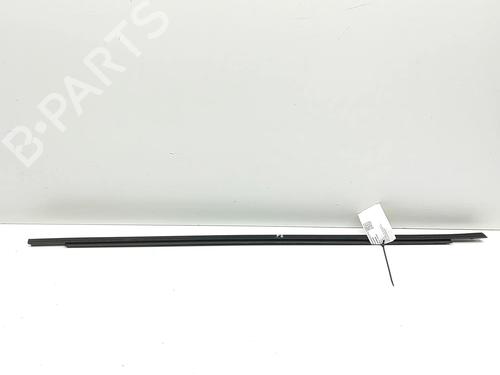 Dørliste Dørliste MG MG 4 (EH32) EV (170 hp) 33384815 33384815