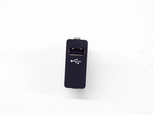 Used Electronic module BMW i3 (I01) Electric (170 hp) 9167190