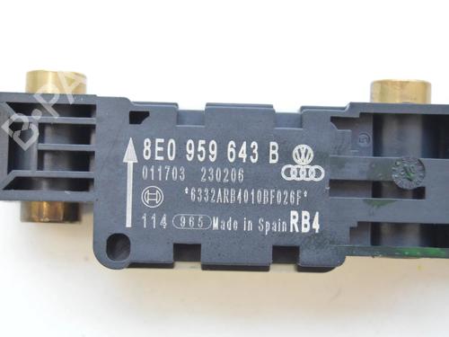 Electronic sensor AUDI A4 B7 (8EC) 2.0 TFSI | BP30236713M84