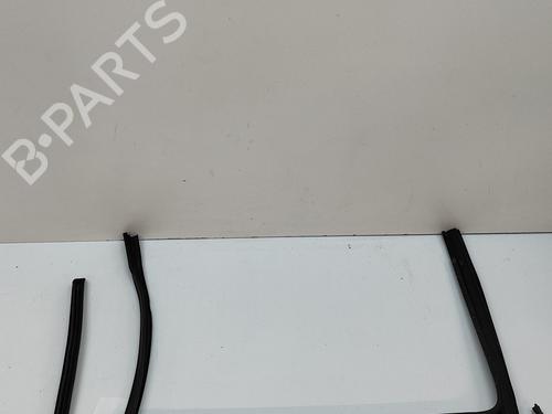 Door moulding trim VW PASSAT B8 Variant (3G5, CB5) 2.0 TDI | BP26441688C150 