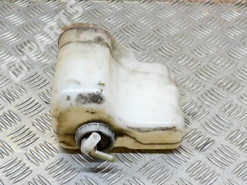 Used Expansion tank Expansion tank MITSUBISHI PAJERO III (V7_W, V6_W) 2.5 TDi (V64W, V74W) (115 hp) 8624774 8624774