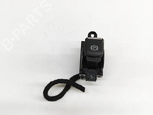 switch-maserati-ghibli-iii-m157-2013-24307512 main image