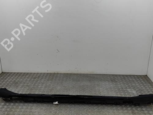 Used Right sideskirt PORSCHE TAYCAN Cross Turismo (Y1B) 4 (Y1BBD1) (476 hp) 28028966