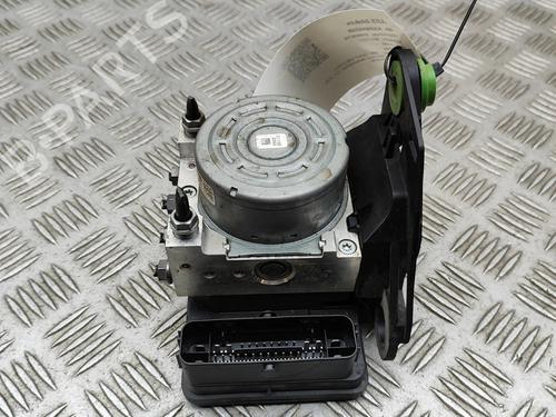 Used ABS pump VW GOLF VIII (CD1, DA1) 2.0 TSI R 4motion (320 hp) 30005104
