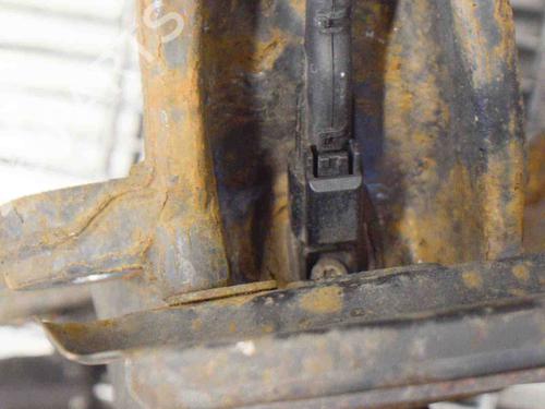 Left front steering knuckle VOLVO V60 I (155) D3 / D4 | BP14615959M25 