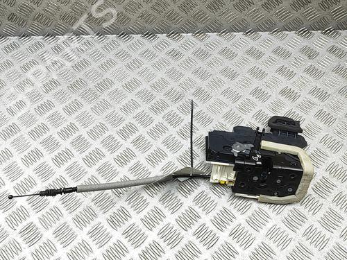 Højre bagtil lås Højre bagtil lås AUDI Q5 (GUB) 2.0 TDI quattro (204 hp) 33731984 33731984