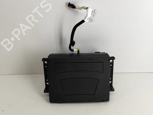 Used Display monitor CITROËN C4 III (BA_, BB_, BC_) 1.2 PureTech 130 (BAHNSA, BAHNSB) (130 hp) 28550795