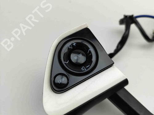 Steering wheel controls TOYOTA PRIUS (_W5_) 1.8 Hybrid (ZVW50_, ZVW51_) | BP27295553E15